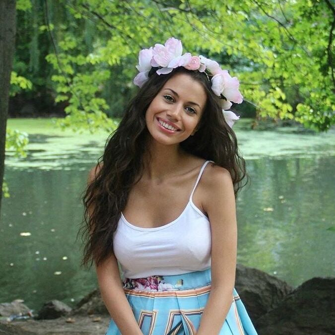 Anais Meslem an Algerian Whore
