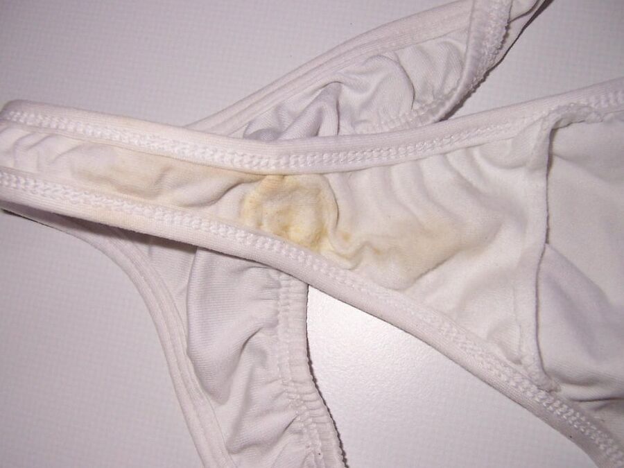 Fotzenslip meiner Freundin ( Dirty Panty )