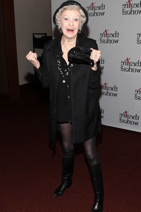 Elaine Stritch (-)