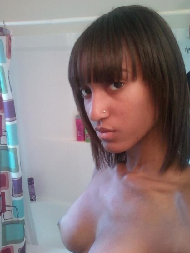 Mix ebony slut