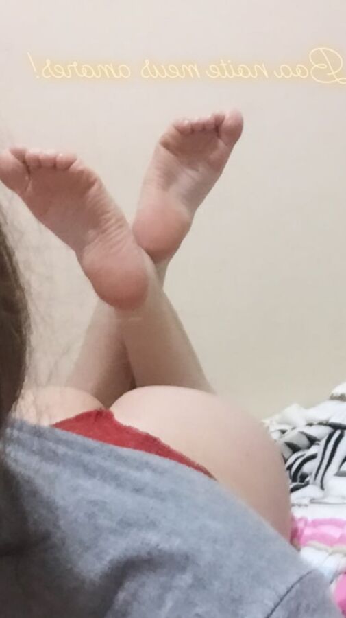 feet in love