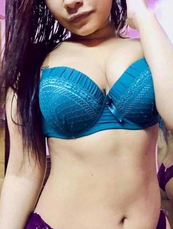 New young desi girl-