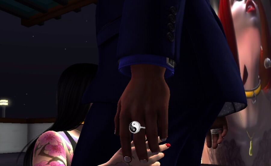 Outside, waiting ... (Orgasmic Second Life, SL Sex)