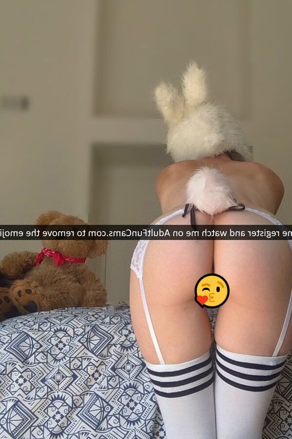 Sexy Amateur Asses, Butts, Feet And Nudies!