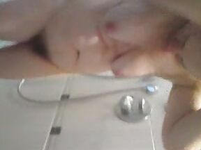 Santy shower