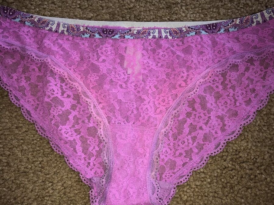 Julia&;s Underwear
