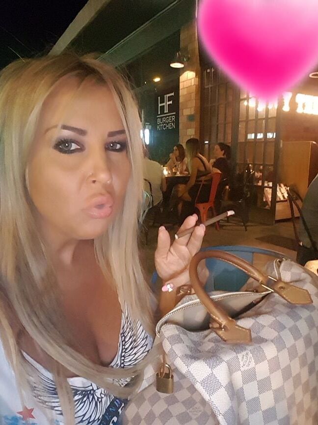 Greek Huge tits Milf