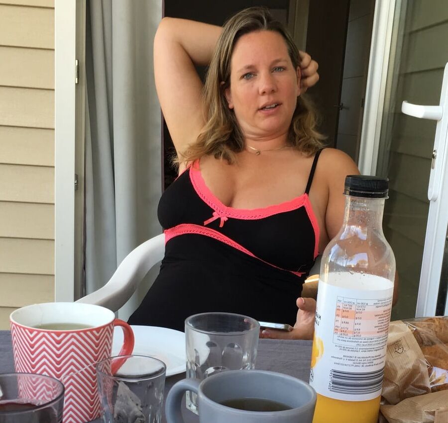 Dave&;s blonde milf