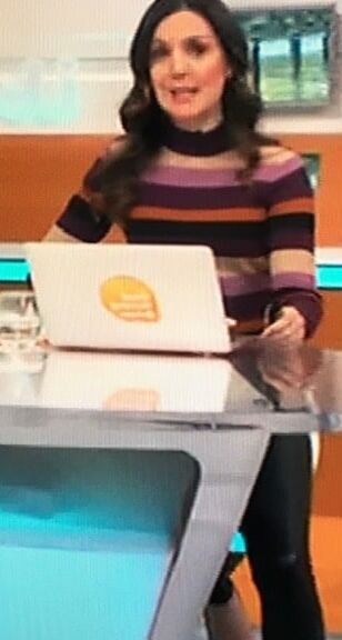 Lust for Leggings! WeatherGirl Laura Tobin