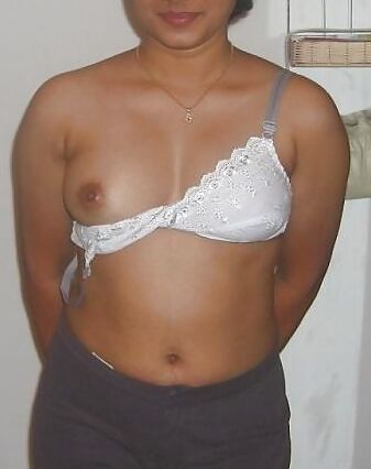 i live alone! i need sex partner ???