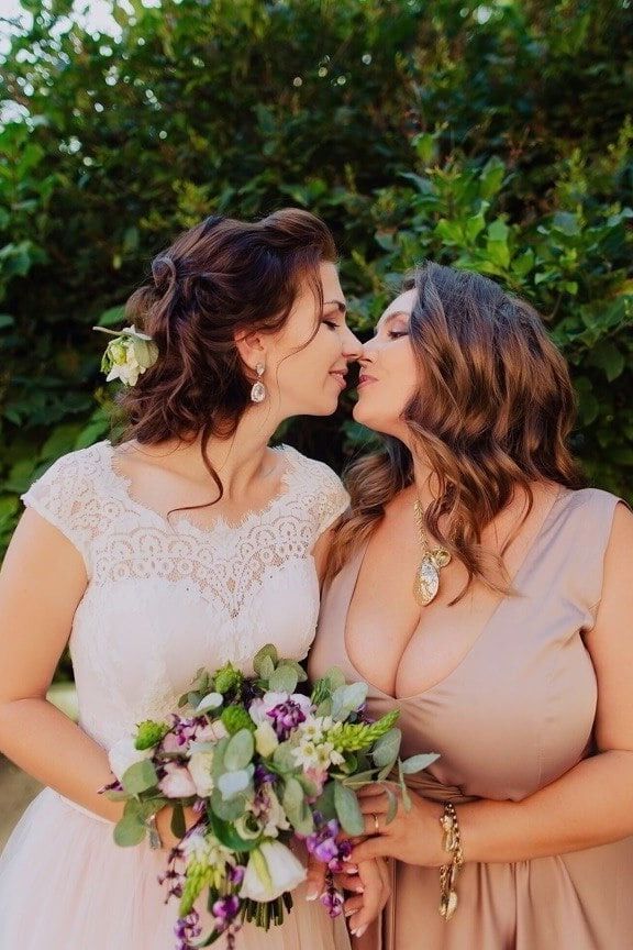 AMAZING HUGE TITS BRIDE to be