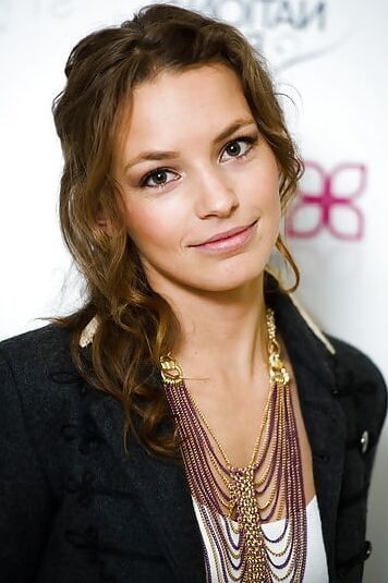 Perdita Weeks