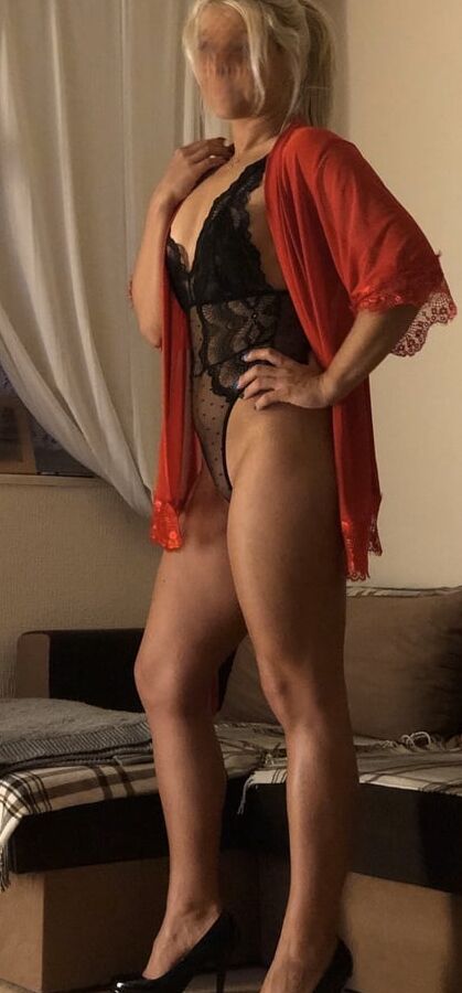 Polish slut ready for inspection