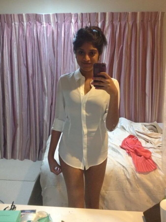 Juicy wet pussy hot babe nude selfies()