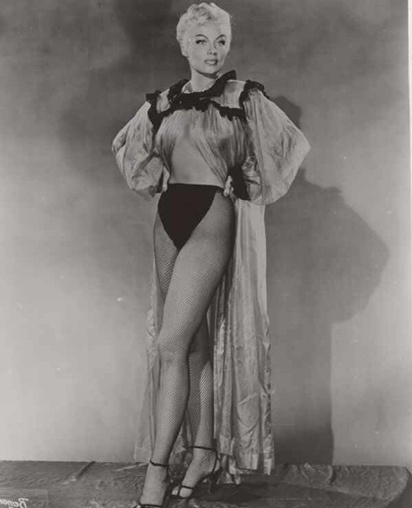 Lili St. Cyr