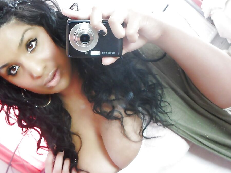 Arab boobs