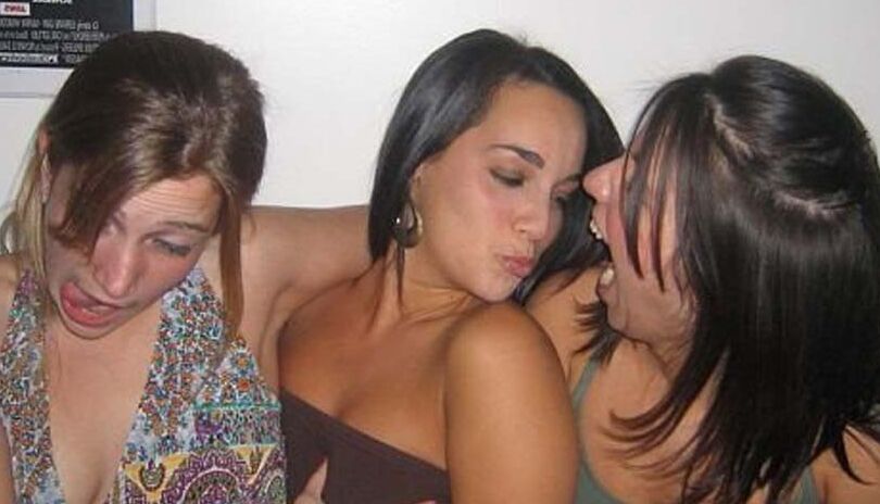 PNG LESBO