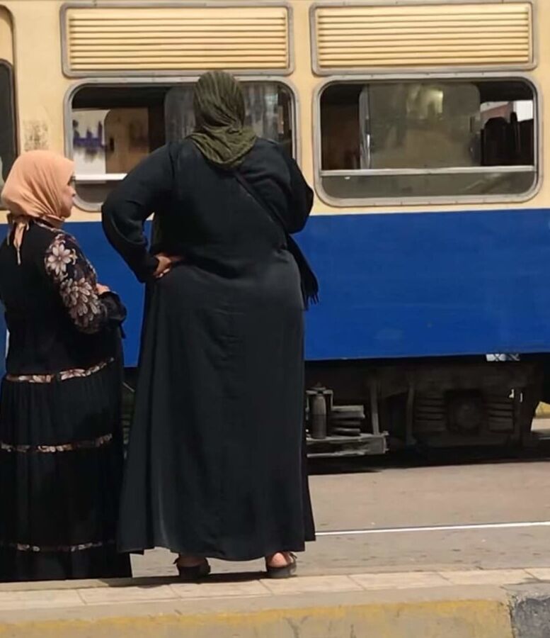 Beautiful Arabic Ass