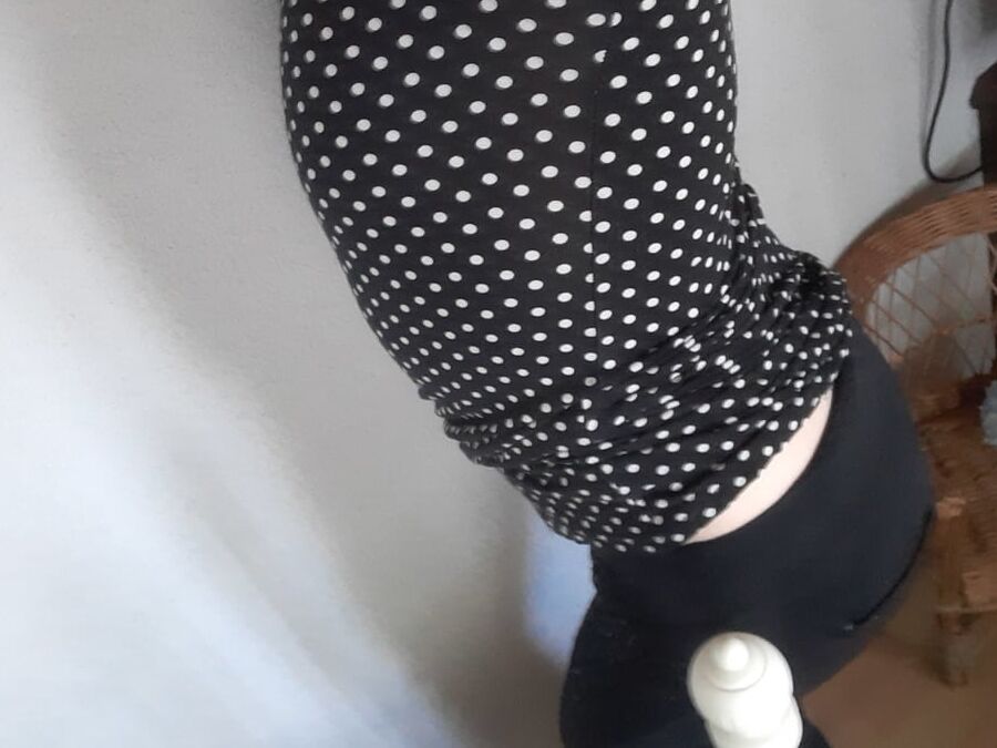 Some quick pictures while my girlfriend is gone