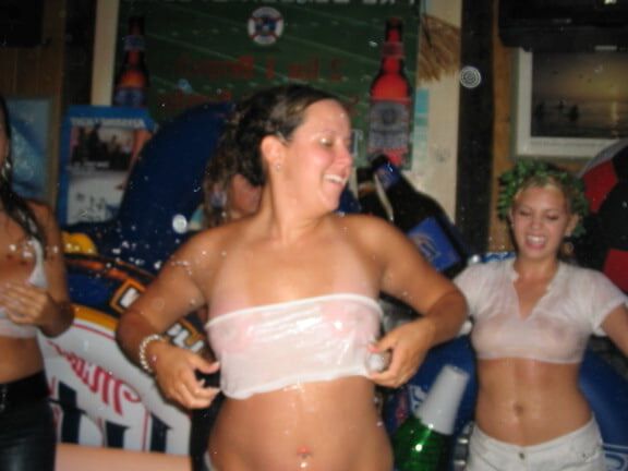 which one of thes flashing hotties you like?