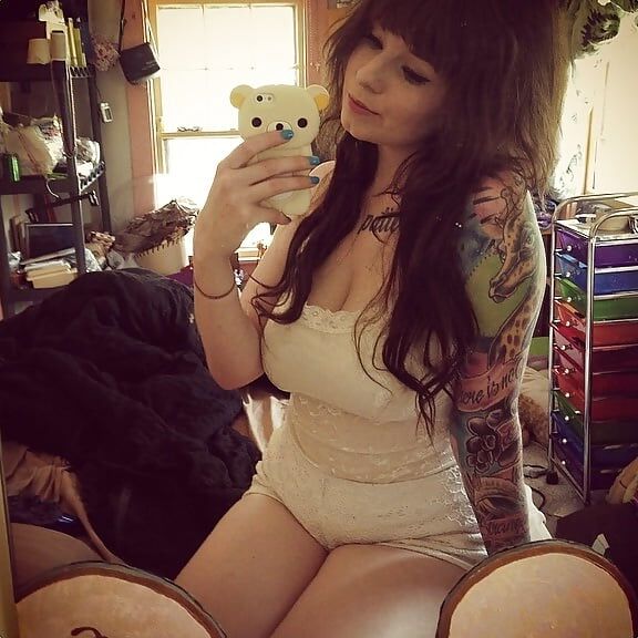 Gabbi S ()
