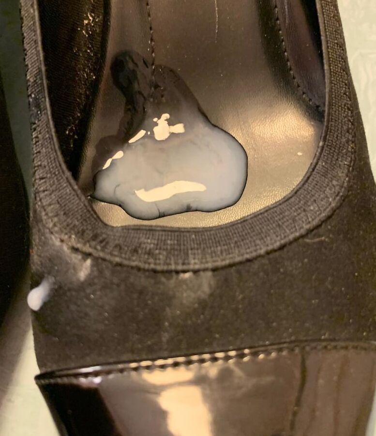 Cummed Highheels from Istagram