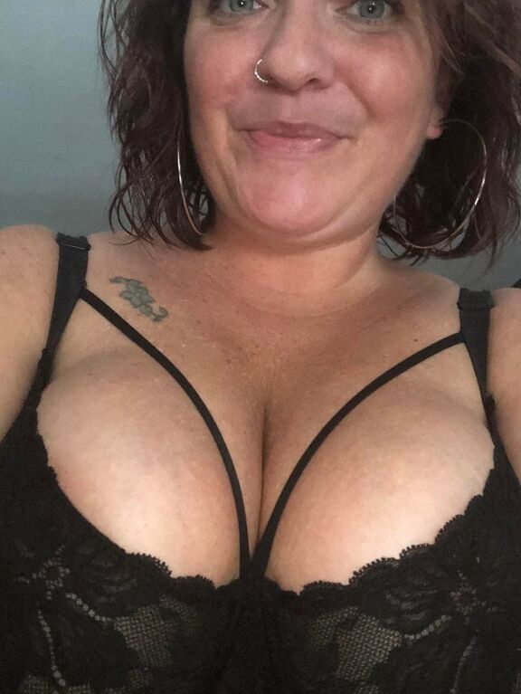 Cute MILF