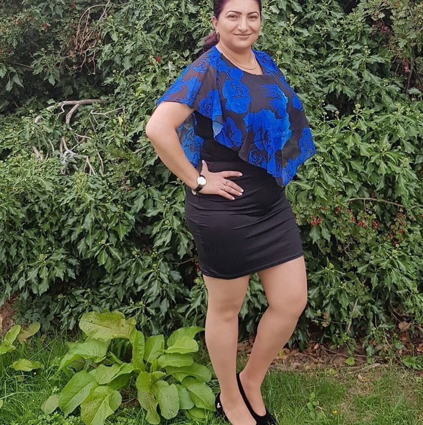 mature women in pantyhose