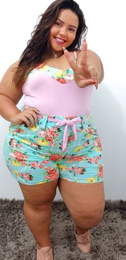 Latin mega chunky pear bbw Marell