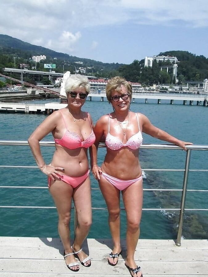 sexy granny in bikini