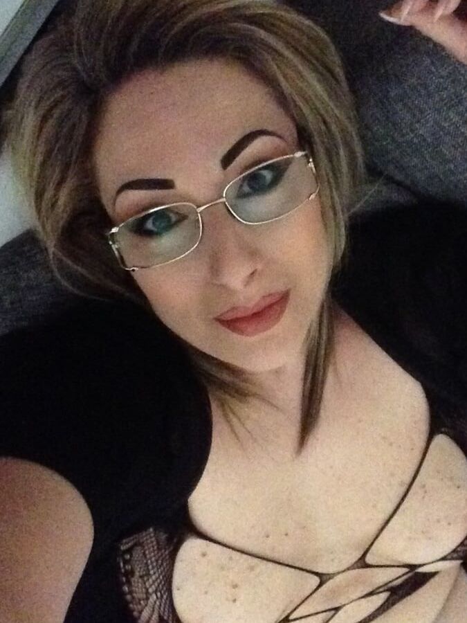 Cloudia milf romanian