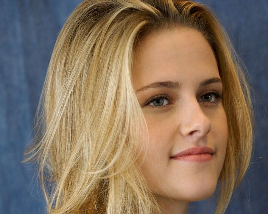 Celebrity Hot - Kristen Stewart