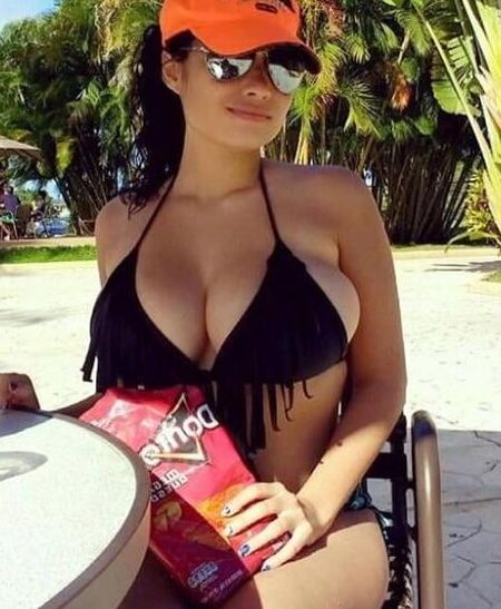 Instagirl Isabella Rodriguez