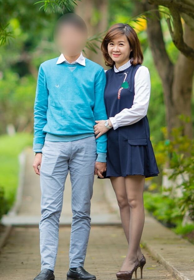 Timid Little Chinese Wifey in Pantyhose