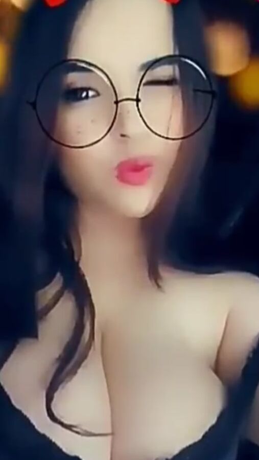 GLEYCE MILF WITH HUGE TITS