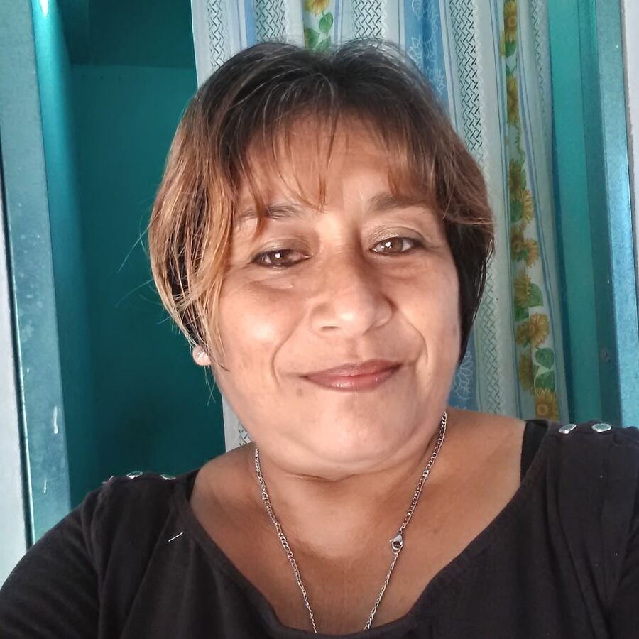 Argelia Madura Tosca y Tetona - Mexican Mature mom