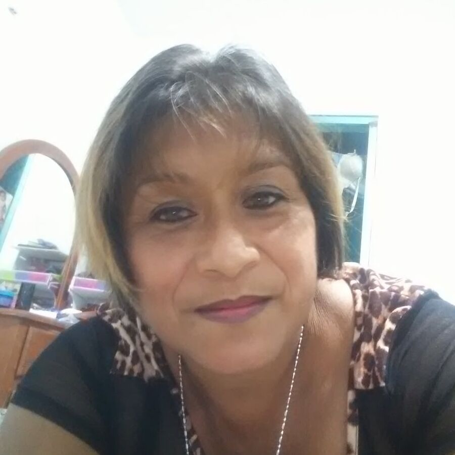 Argelia Madura Tosca y Tetona - Mexican Mature mom
