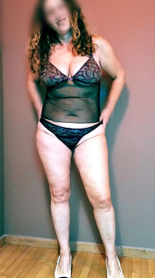 Horny mature slut