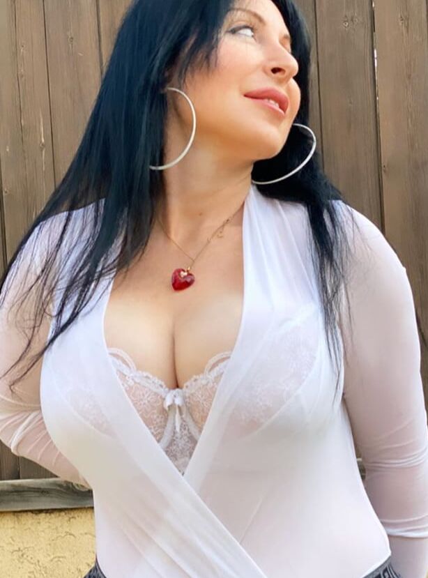 Milf Amateur Sofia not nude
