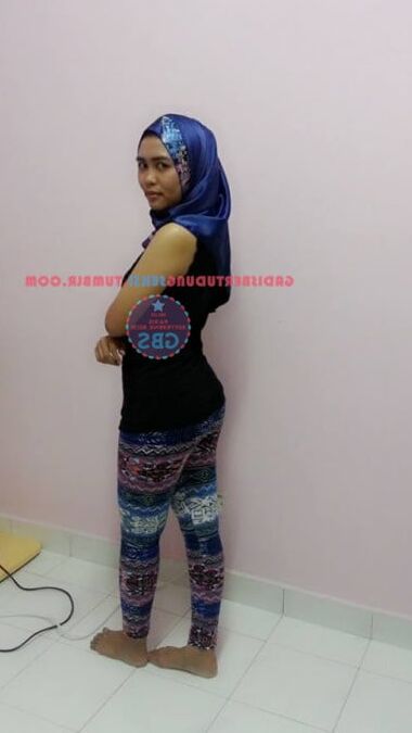 Aini Bahari