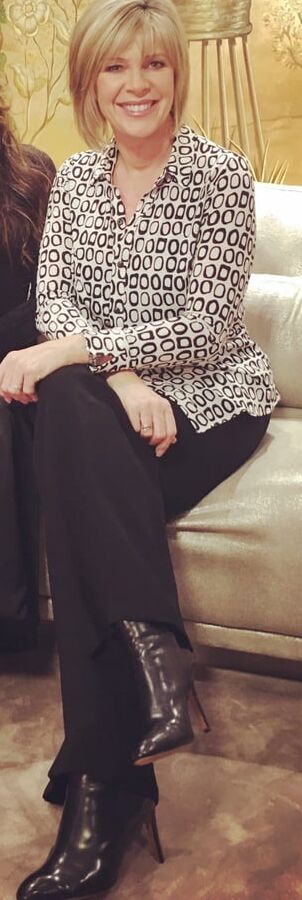 Female Celebrity Boots &amp; Leather - Ruth Langsford