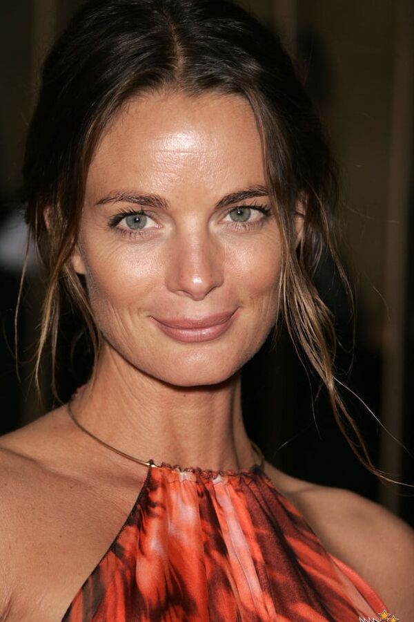 Gabrielle Anwar