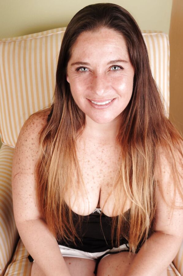 Horny mature slut