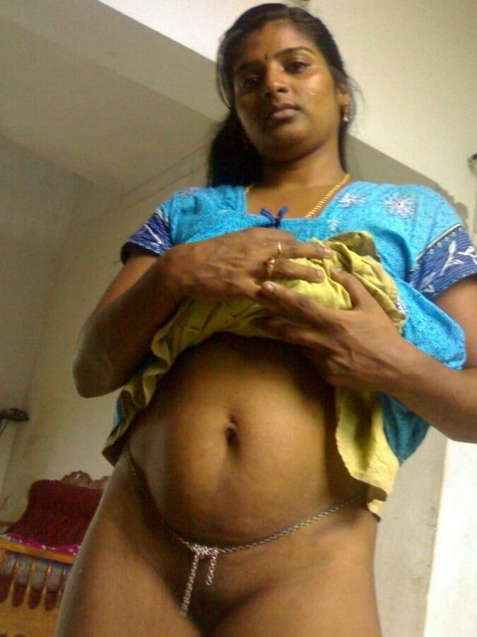 INDIAN AUNTS NUDE