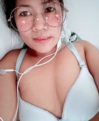 Cute Philippines girlfriend
