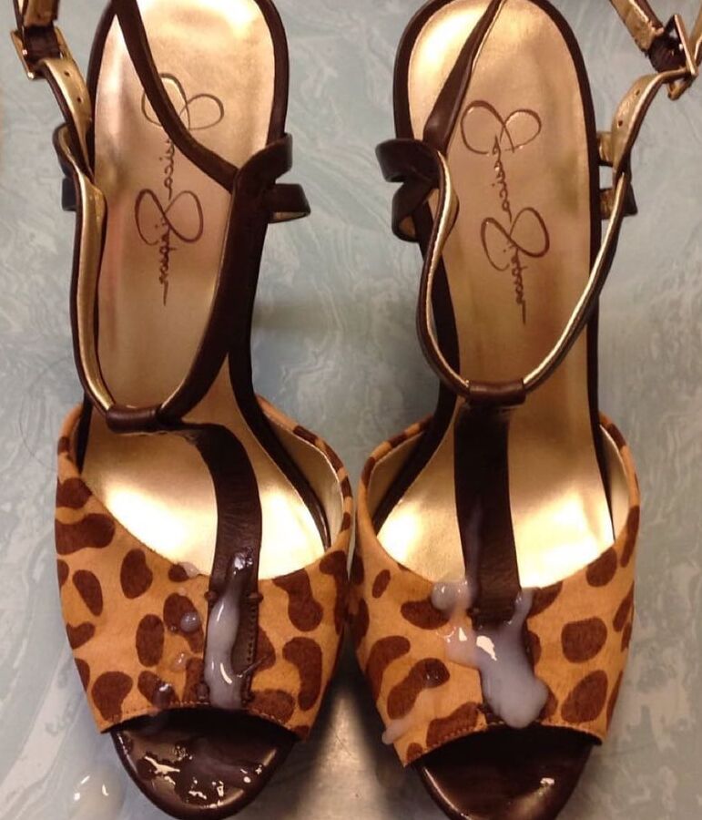 Cummed Highheels from Istagram