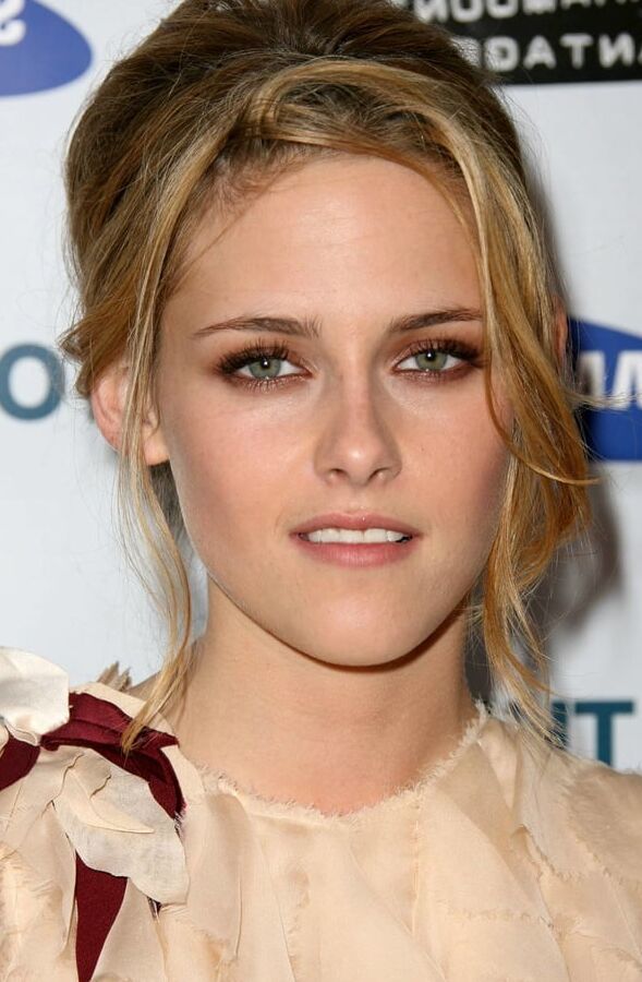 Celebrity Hot - Kristen Stewart
