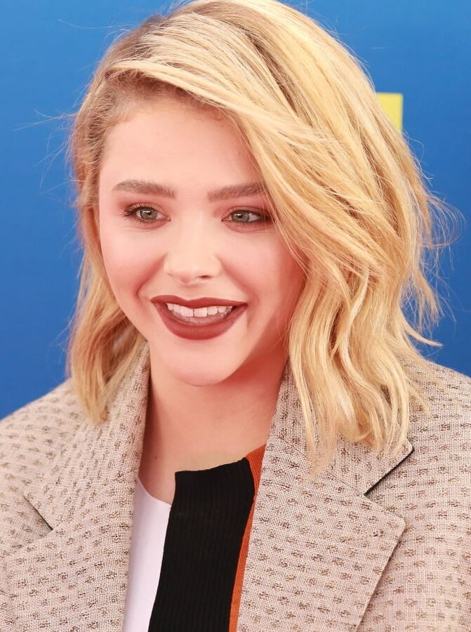 Sexy Chloe M Mix