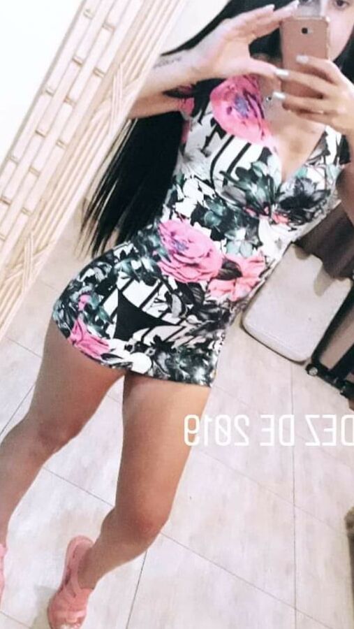 SAIAS E VESTIDINHOS SO RABUDA GOSTOSA