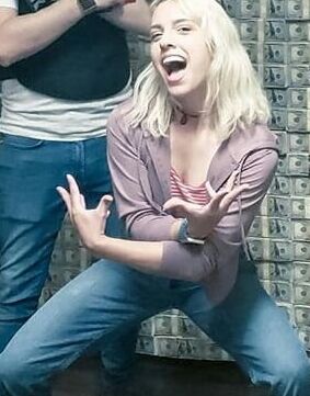 Kayli mills (petite blonde voice actress)